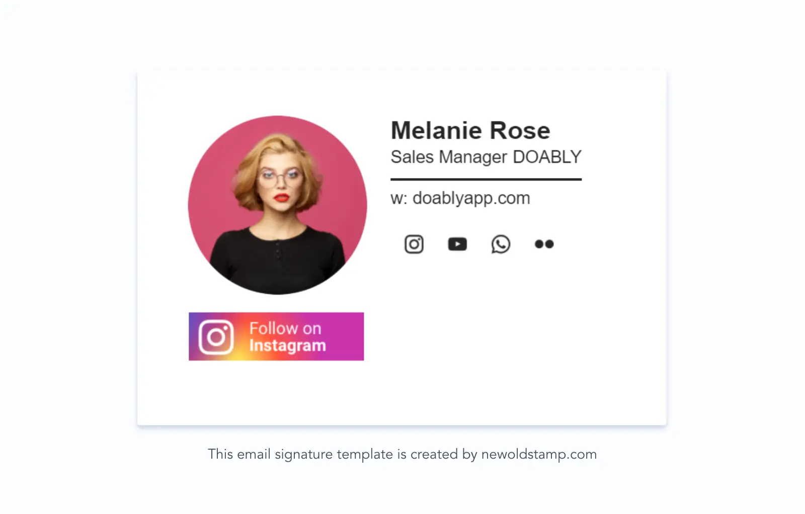 Email signature example with social media buttton